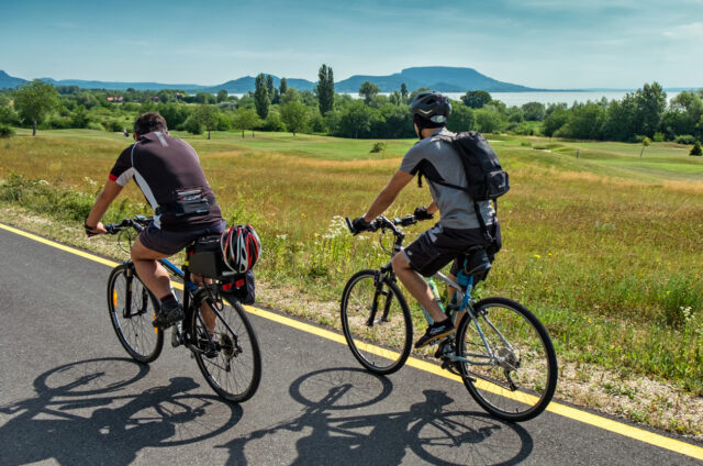 Podél Balatonu na kole