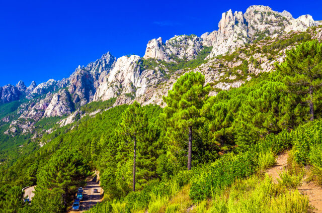 Skalní věže, Col de Bavella, Korsika