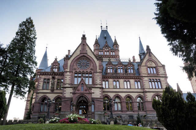 Zámeček Drachenburg u Bonnu, Německo