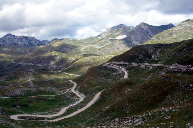 Serpentiny v horách, Černá Hora