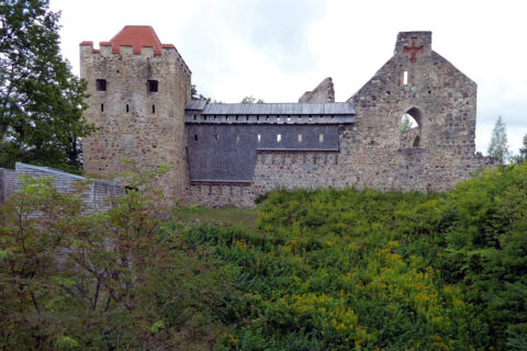 Zřícenina gotického hradu, Sigulda, Lotyšsko