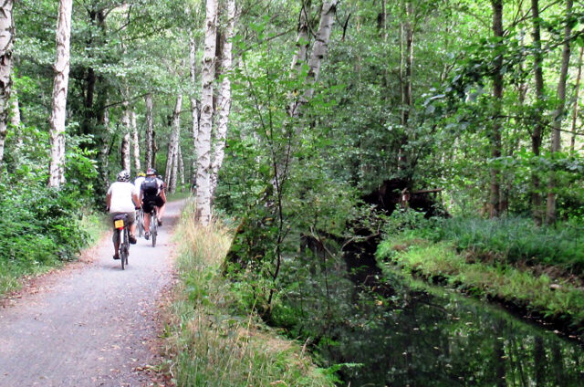Cyklostezka říční krajinou, Lehde, Německo