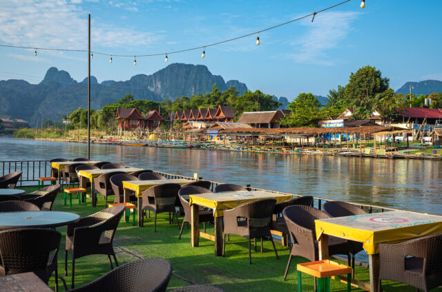 Homolovité skály u Vang Vieng, Laos