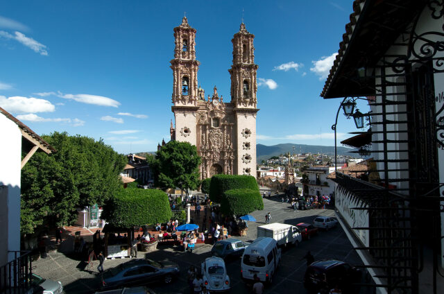 Barokní katolický kostel, Taxco, Mexiko
