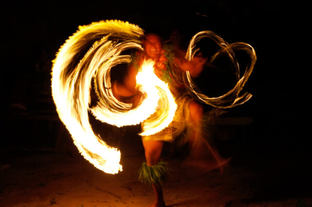 Ohňový tanec, Tongatapu, Tonga
