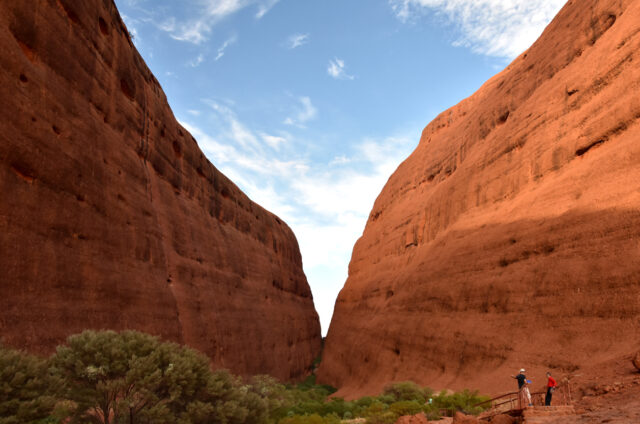 Olgas, N.P. Uluru-Kata Tjuta, Austrálie