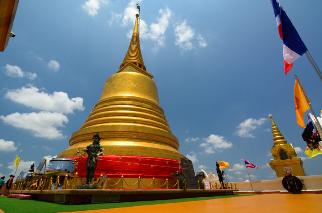 Posvátná zlatá hora Wat Saket, Bangkok, Thajsko