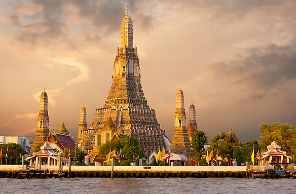 Chrám úsvitu Wat Arun, Bangkok, Thajsko