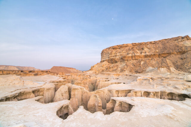 „Měsíční“ kaňon, ostrov Kešm, Írán