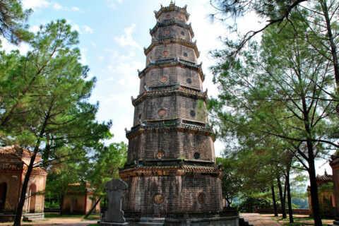 Bájná pagoda Thien Mu, Hue, Vietnam