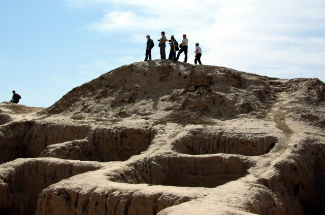 Hliněné pevnosti Toprak Kala, Kyzylkum, Uzbekistán