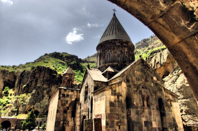 Horský klášter Geghard, Arménie