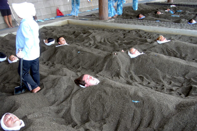 Ibusuki - lázně s horkým pískem, Japonsko