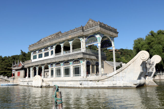 Mramorová loď císařovny Cu-Xi, Peking