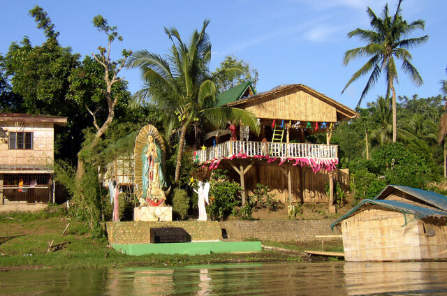 Pagsanjan, do kaňonu řeky, Filipíny