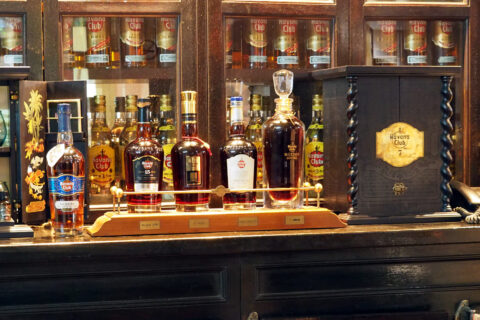 Proslulý kubánský rum, Kuba