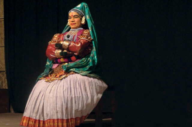 Představení tradičního Kathakali, Indie