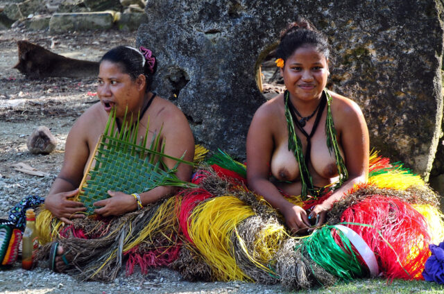 Původní Yapské ženy, Mikronésie