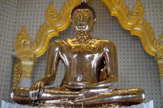 Socha zlatého Buddhy, Wat Traimit, Bangkok, Thajsko