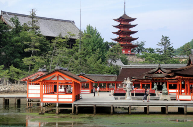Svatyně Icukušima, ostrov Mijadžima, Japonsko