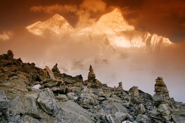 Svítání nad Everestem, Nepál
