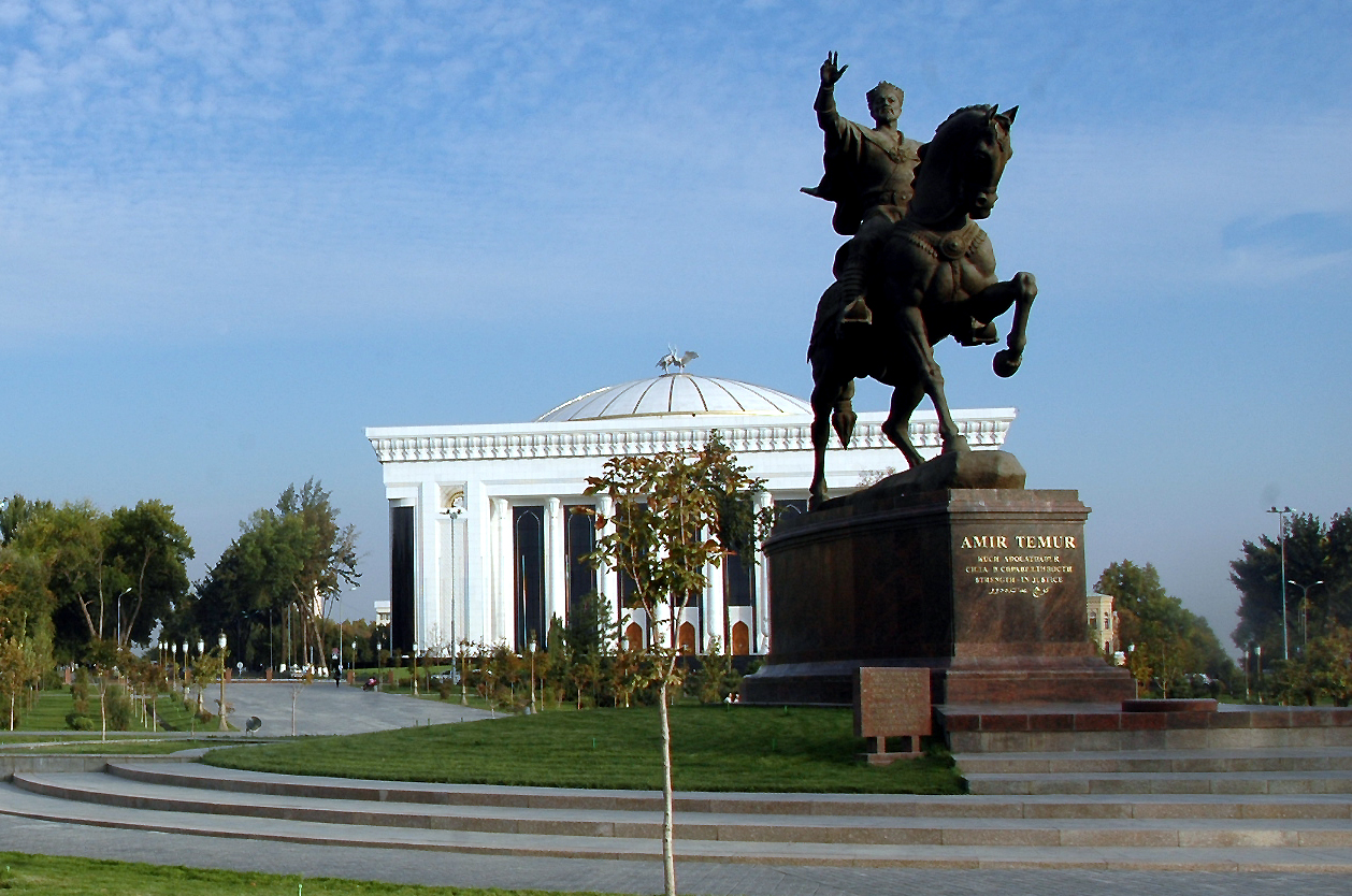 Timurova socha, Taškent, Uzbekistán