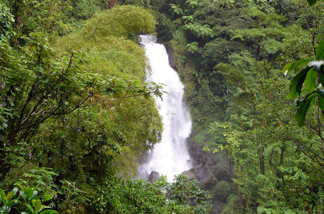 Vodopád, Dominikánská republika