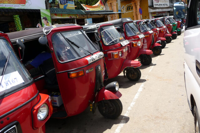 Všudypřítomné tuk-tuky, Srí Lanka