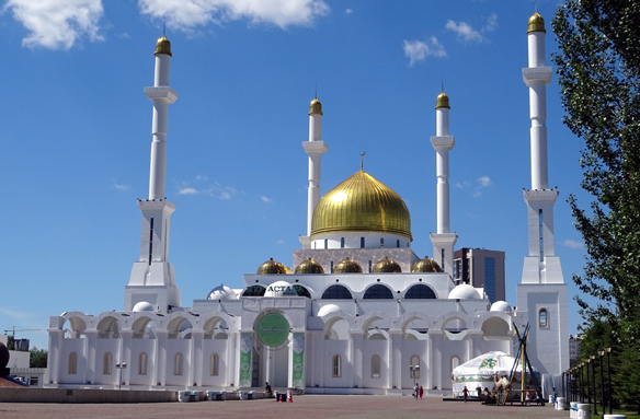 Mešita Nur-Astana, Kazachstán