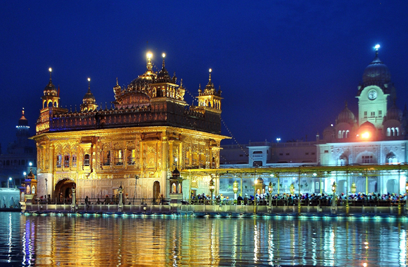 Zlatý chrám v Amritsaru, Indie