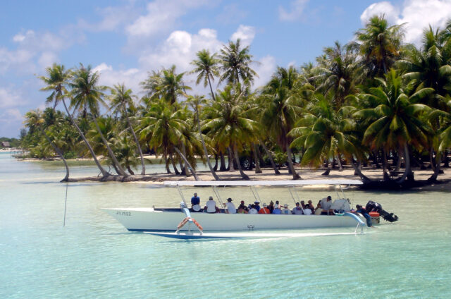 Bora Bora, laguna a motu, Závětrné ostrovy, Francouzská Polynésie